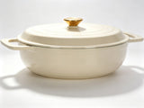 Cast iron 7.5QT cooking pot - Ceramic white - Includes two silicone gloves - Enamel pot 21072986