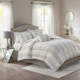 Full/Queen 4PC Faux Fur Comforter Set B03597119