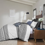King/Cal King 3 Piece Cotton Duvet Cover Set with Chenille Tufting B03596502