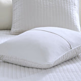 3 Piece Quilt Set White Full/Queen B035129030