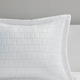King/Cal King Plush to Sherpa Comforter Set B035100015