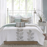 6 Piece Embroidered Quilt Set with Throw Pillows Blue Full/Queen B03597608