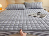 (Cream white 180cm*200cm) Cotton-Padded Waterproof Mattress Protector, Dust-Proof Bed Cover (Without 60767957