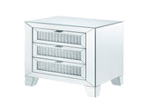 Noralie Mirrored & Faux Diamonds Accent Table B2726P448765