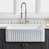 ZNTS Fireclay 30" L X 18" W Farmhouse Kitchen Sink with Grid and Strainer JY8255WH