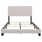 Ivory Queen Bed with Nailhead Trim B062P153548