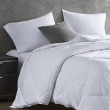 Oversized Down Alternative Comforter White Full/Queen B035P268146