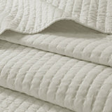 3 Piece Quilt Set Cream King/Cal King B035129046