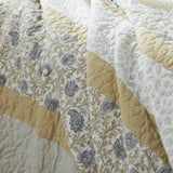 6 Piece Cotton Percale Quilt Set with Throw Pillows Yellow Full/Queen B035129026
