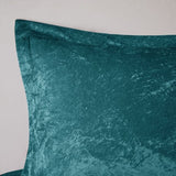 Twin/Twin XL Velvet Duvet Cover Set with Throw Pillow B03596056
