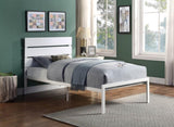 ZNTS White Metal Frame Twin Size Bed 1pc Casual Style Bedroom Furniture B01183262