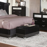 Black Tufted Trunk with Nailhead Trim B062P153844