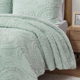 King/Cal King Embroidered Medallion Faux Fur Ultra Plush Comforter Mini Set B03597231
