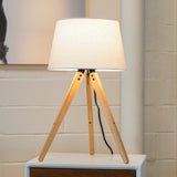 High Quality Hotel European Modern Bed Side nightstand Decorative Led Table/desk Lamp, Birch Three B183P315121