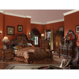 Wooden Nightstand with 2 Drawers In Cherry Oak Finish B016P252905