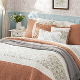 6 Piece Cotton Percale Quilt Set with Throw Pillows Coral King/Cal King B035129021