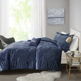 King/Cal King Velvet Comforter Set with Throw Pillow B03595942