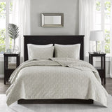 3 Piece Velvet Quilt Set Ivory King/Cal King B03597470