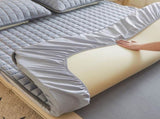 (Sky gray 180cm*200cm) Cotton-Padded Waterproof Mattress Protector, Dust-Proof Bed Cover (Without 27138489