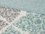 6 Piece Printed Quilt Set with Throw Pillows Aqua Full/Queen B03597394