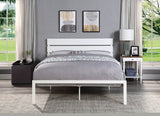 ZNTS Contemporary Queen Bed 1pc Casual Style White Metal Bed Bedroom Furniture B01167361